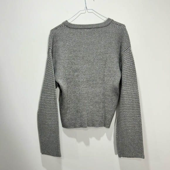 CHEAP MONDAY Grey/Silver Pullover Sweater in Women's Size Small - Picture 3 of 5